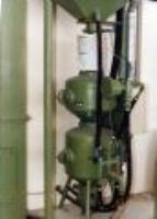 不中斷噴砂作業雙槽式噴砂機