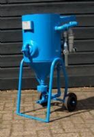 單槽氣動遙控式噴砂機